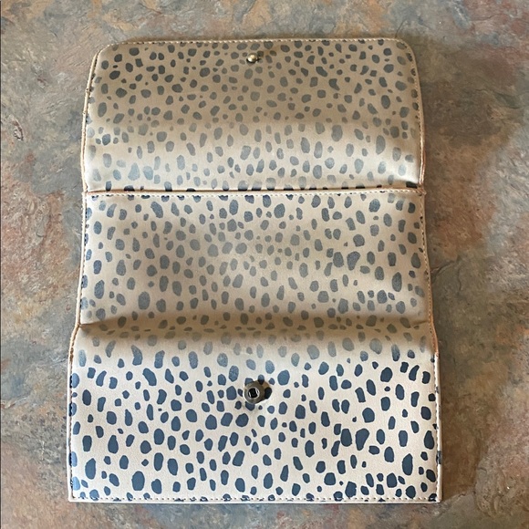 Tan Animal Print Wallet - Picture 3 of 4